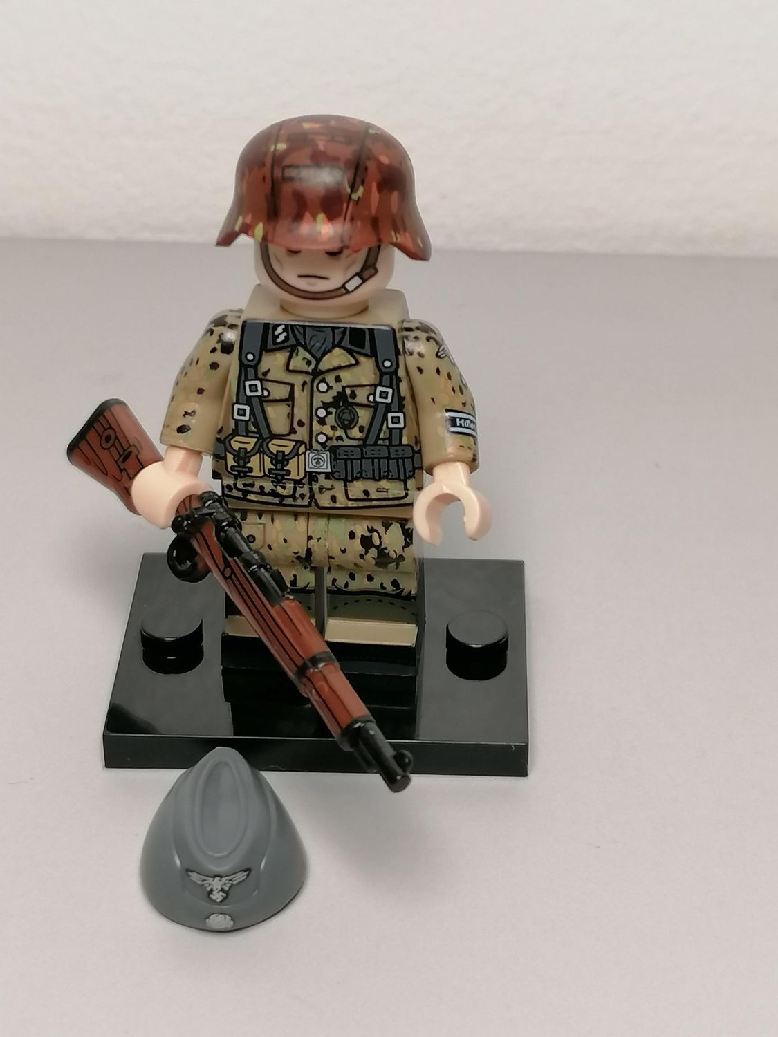 WW2 German panzergrenadier minifigure SS Hitlerjugend