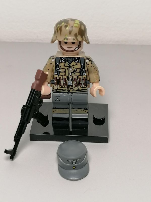 WW2 German panzergrenadier minifigure SS Hitlerjugend​