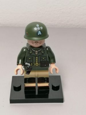WW2 US General Patton  minifigure