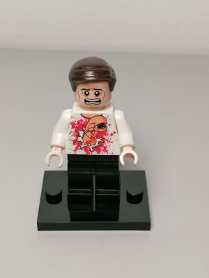 Alien victim Minifigure from movie