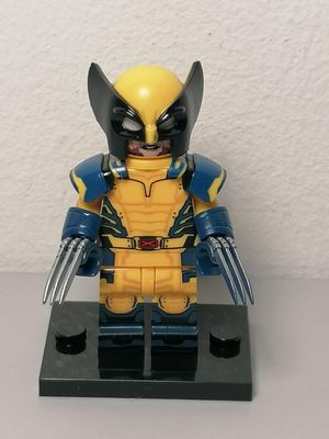 Wolverine minifigure X-men version