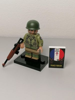 WW2 French soldier minifigure Free force