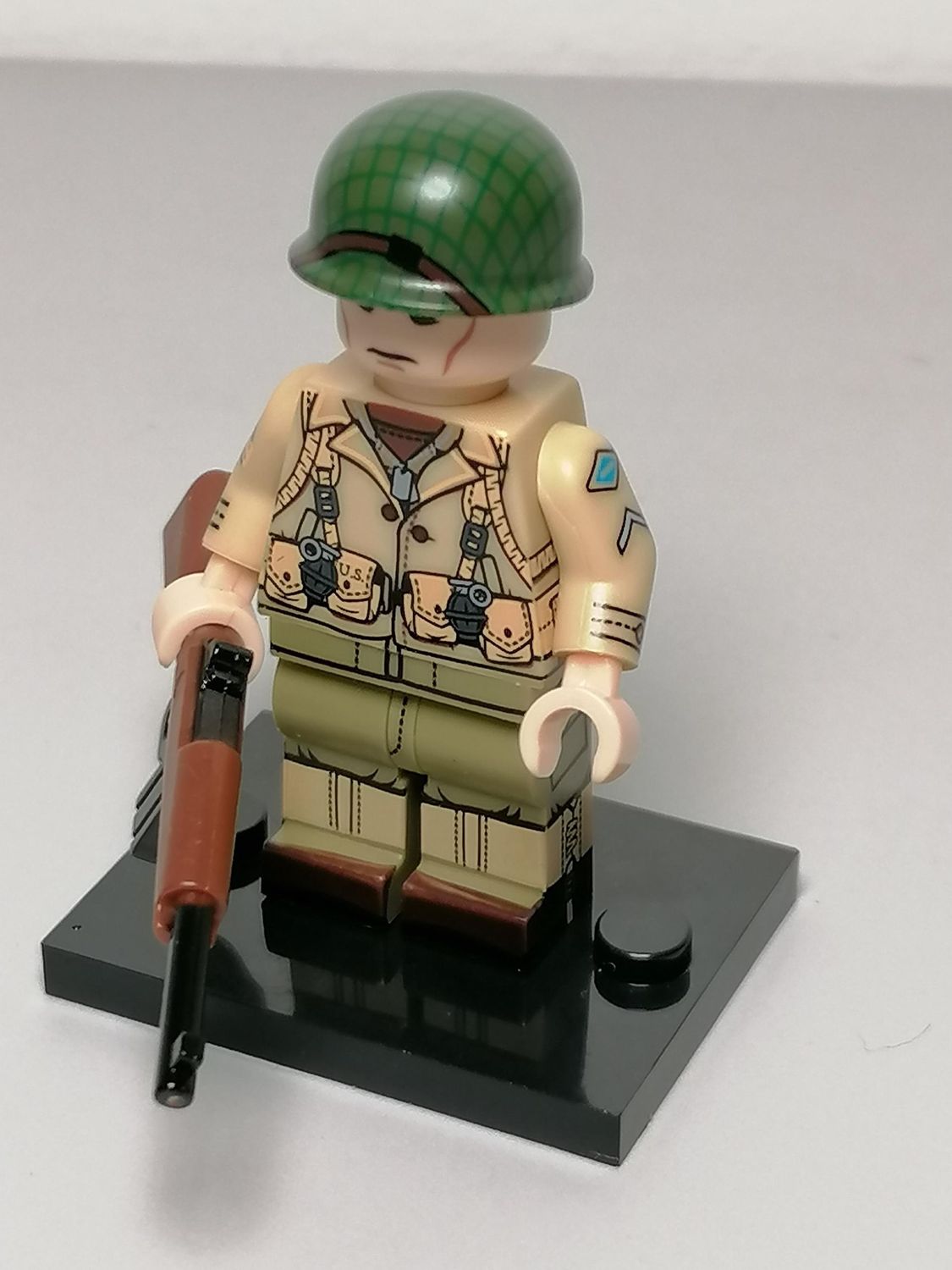WW2 US soldier minifigure