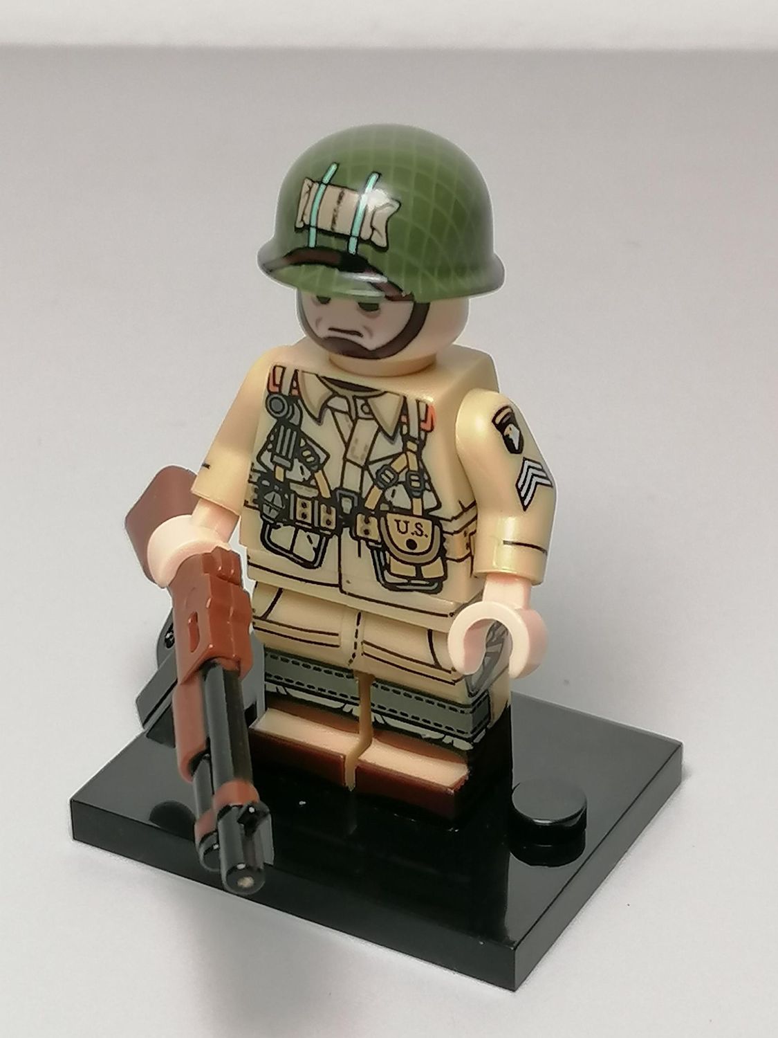 WW2 US soldier minifigure