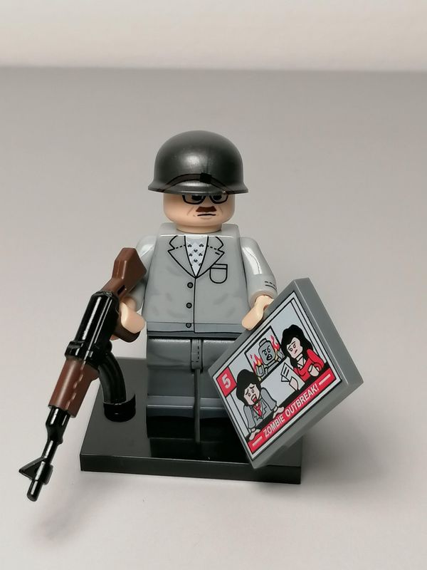 Zombie hunter minifigure Survivalist