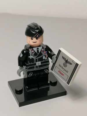 WW2 German Panzer crew minifigure
