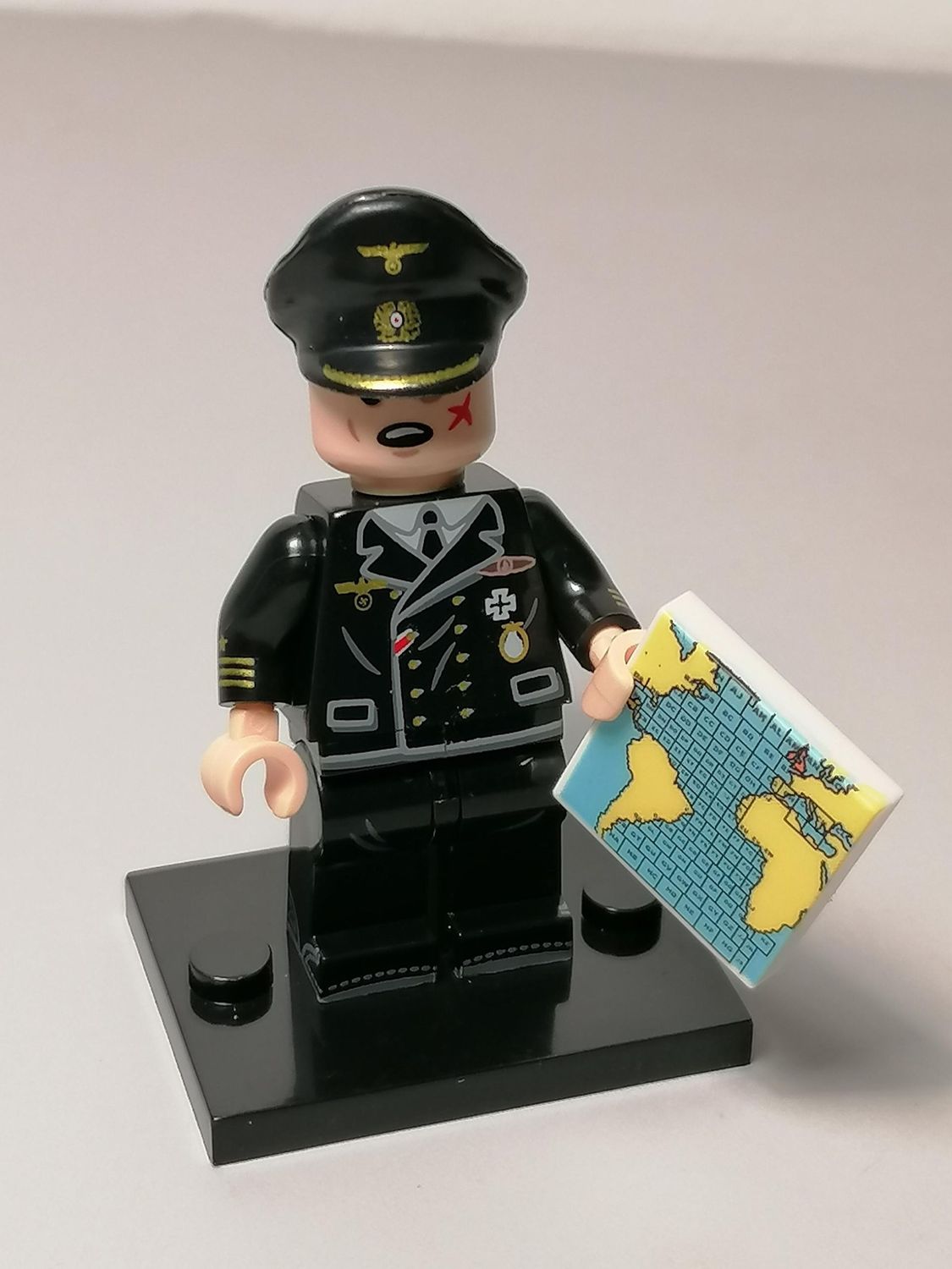 WW2 German Navy officer minifigure Kriegsmarine