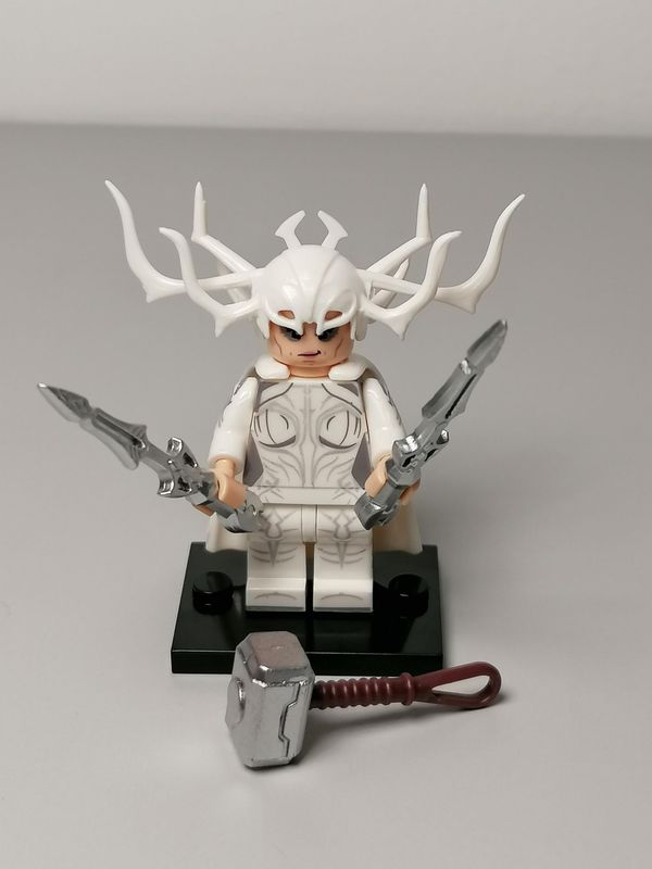 Hela minifigure From Marvel Thor