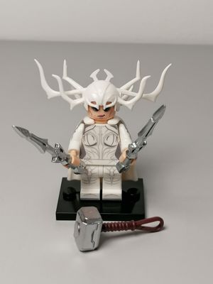 Hela minifigure From Marvel Thor
