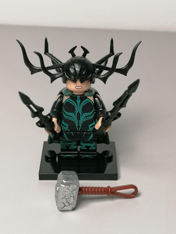 Hela minifigure From Marvel Thor