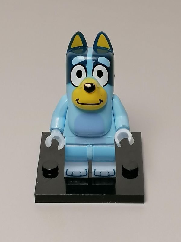 Blue Dog minifigure cartoon version
