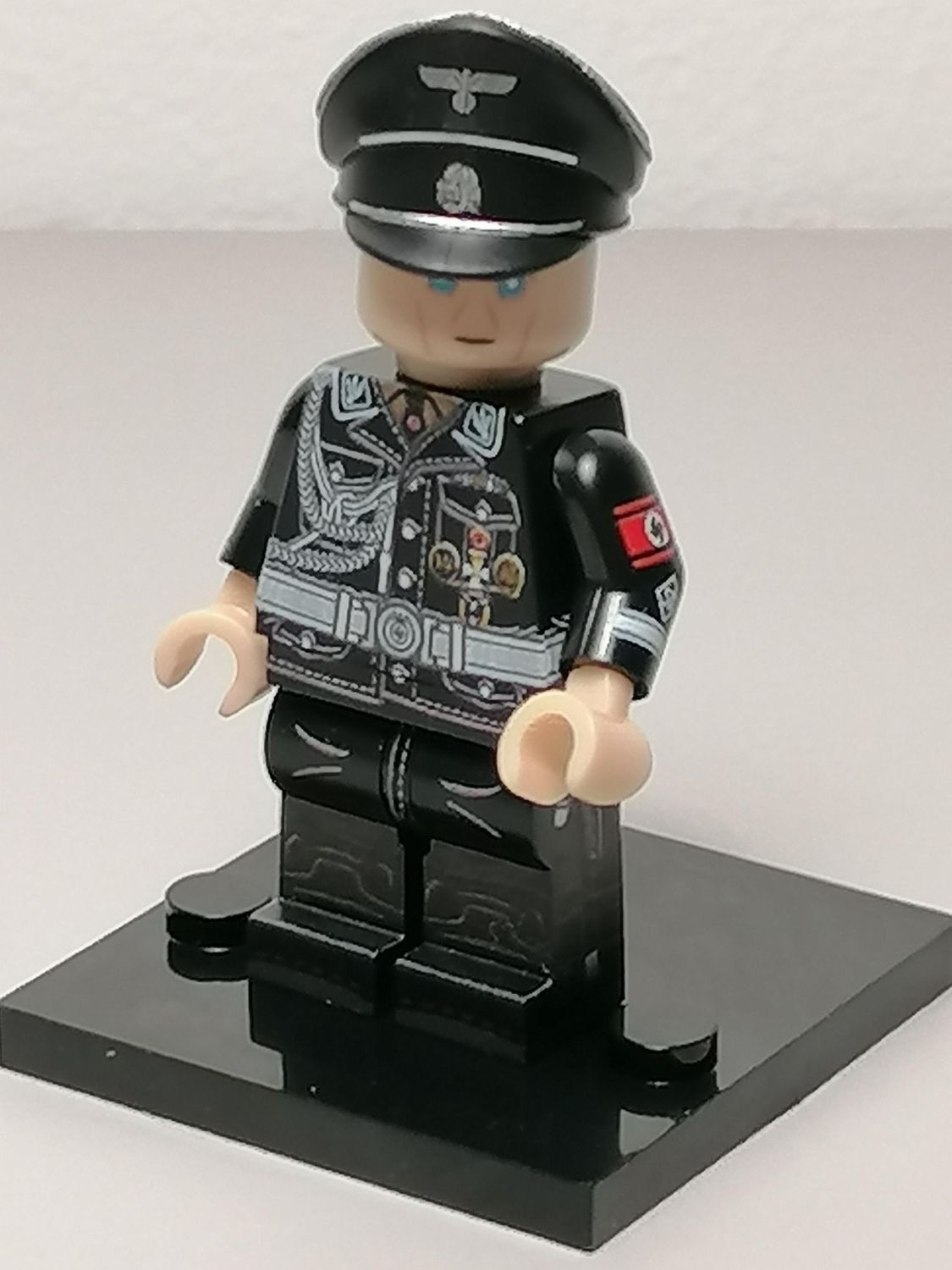 WW2 German  SS Obergruppenführer Reinhard Heydrich minifigures