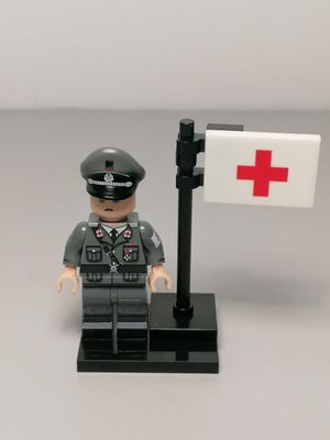 WW2 German Health service  minifigures limited edition