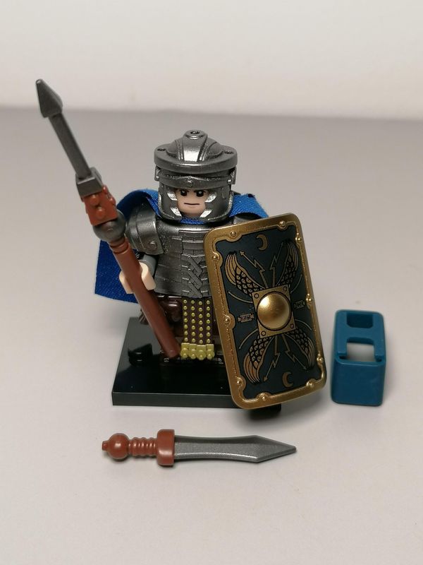 Roman Empire legionnary minifigure