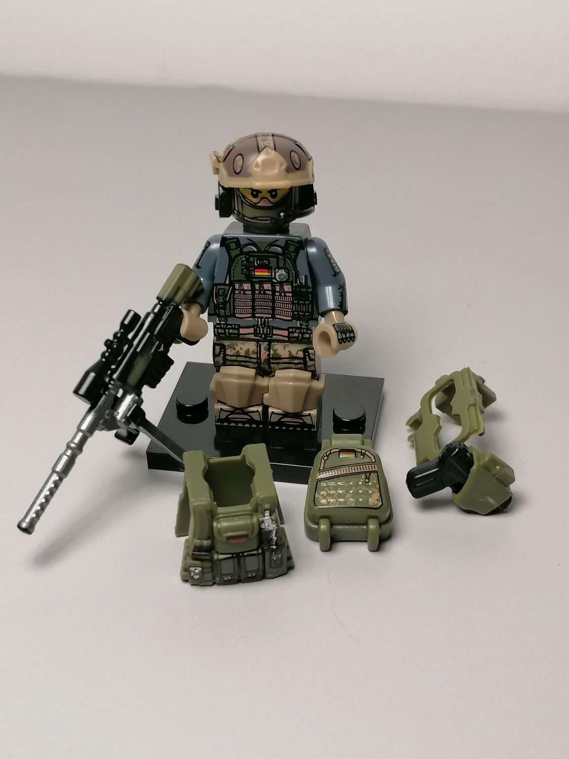 Military modern German KSK Soldier minifigure