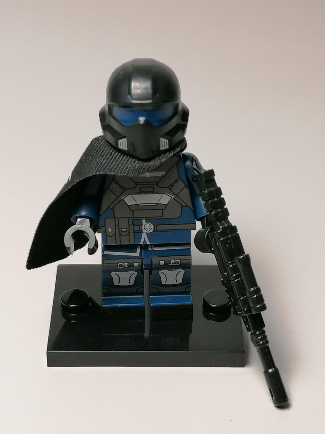 CadianSniper minifigure from Warhammer