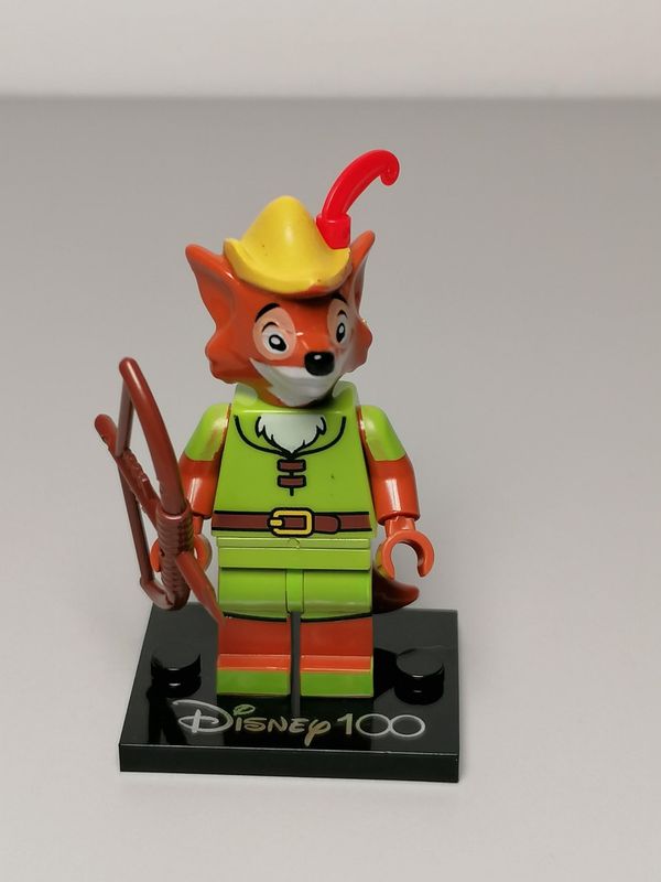 Robin Hood minifigure from Disney