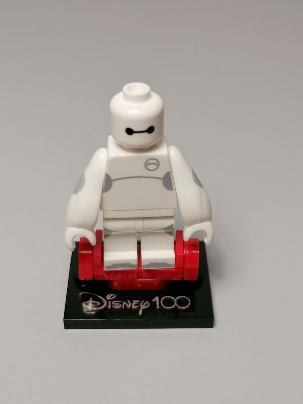 Baymax minifigure from Disney