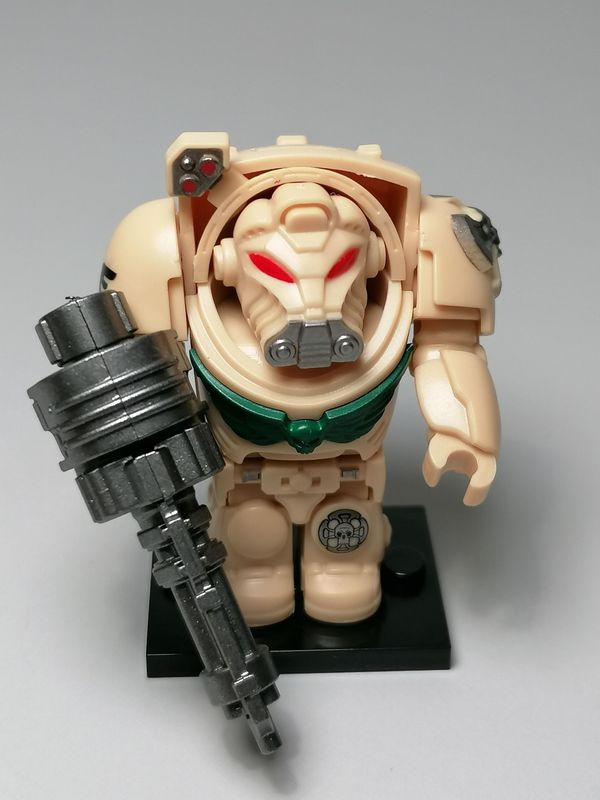 Warhammer Dark Angels Terminator minifigure
