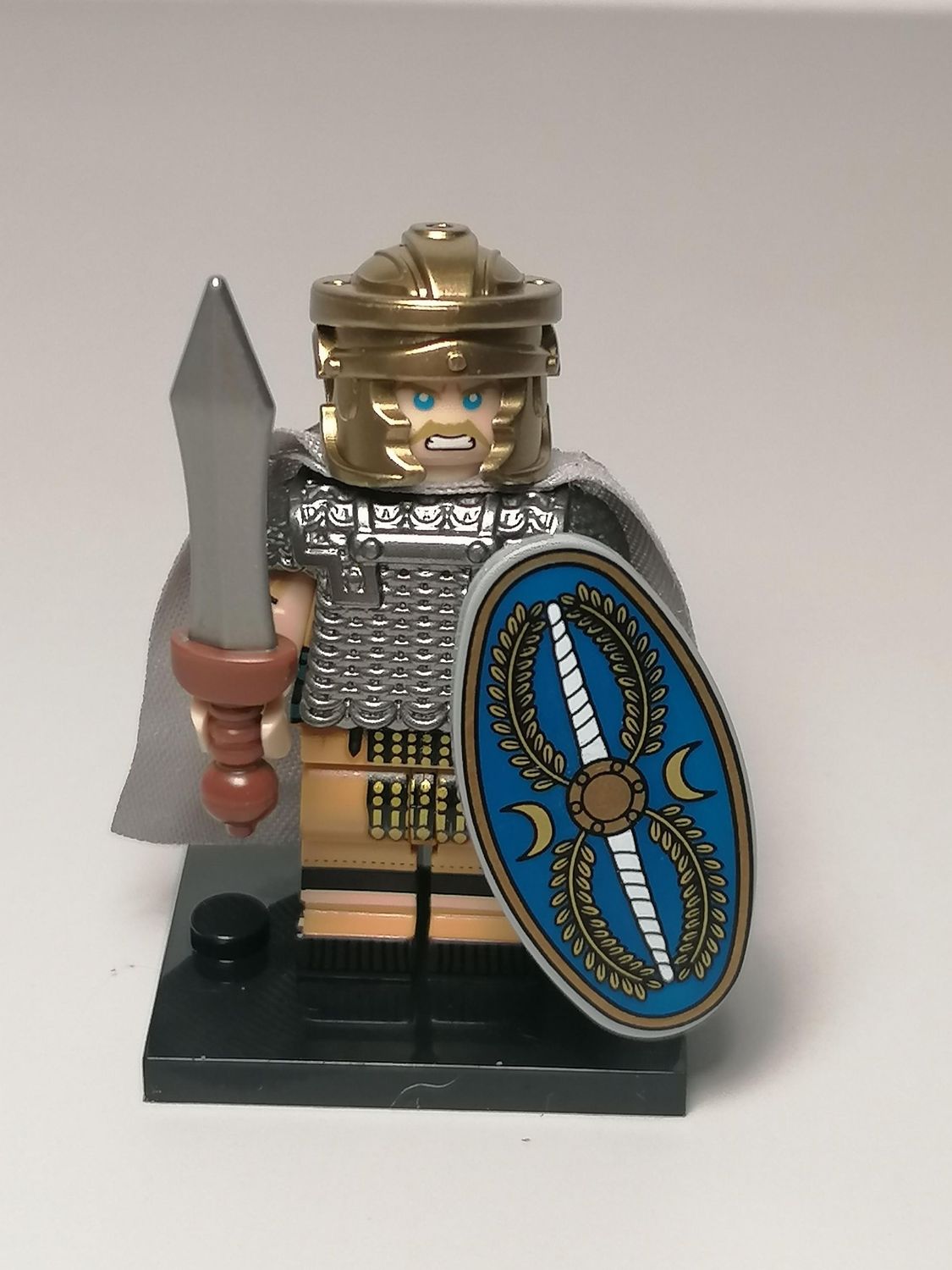 Roman Empire auxiliary trooper minifigure