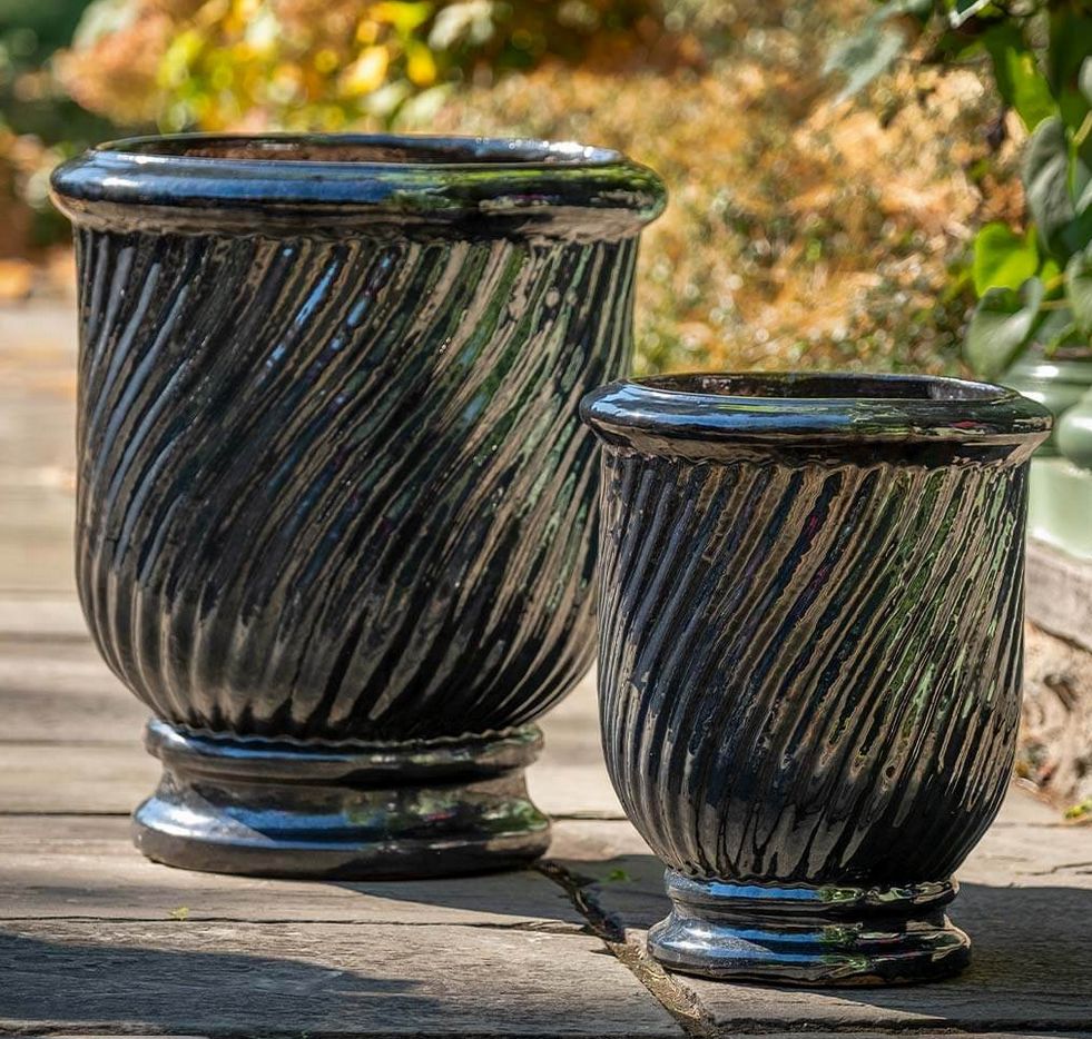 Beausoleil Graphite Planter, Size: 15"Hx13"W (med)