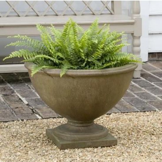 Williamsburg Basset Hall Urn, Colour: VE 24"W x 17.5"H