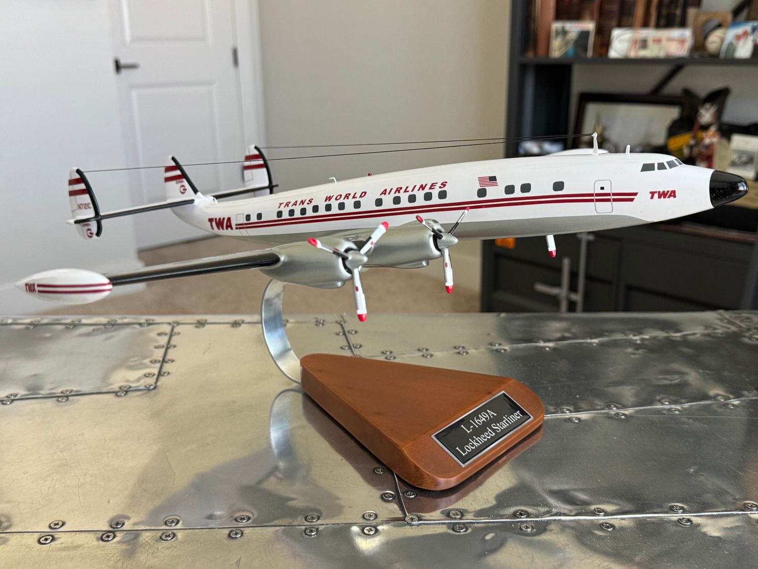 Connie L-1649A