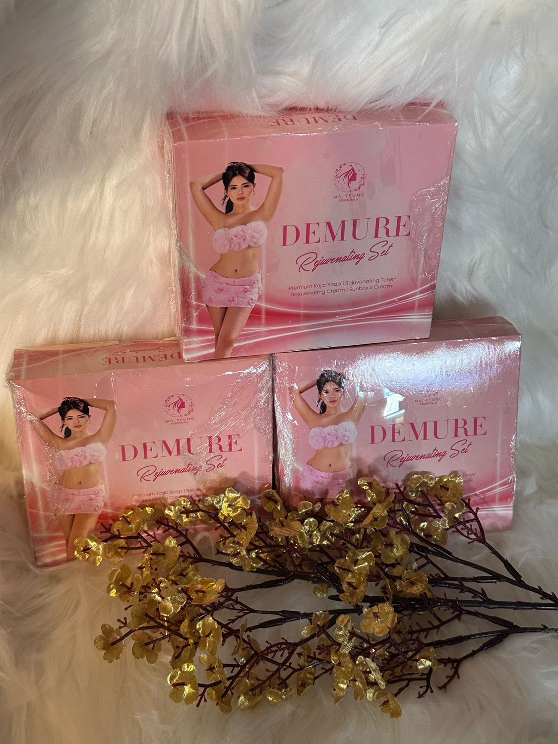 Ms Tsung Demure Rejuv Set