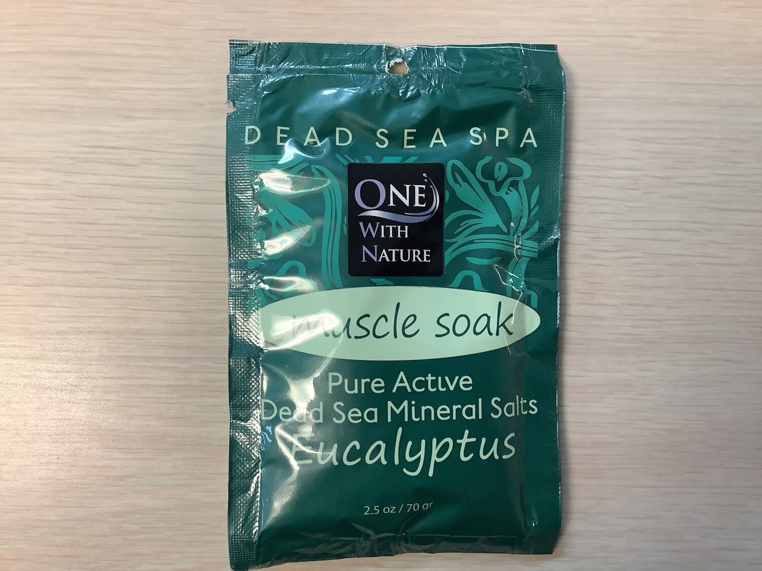 ONE WITH NATURE MINERAL SALTS MUSCLE SOAK EUCALYPTUS  single