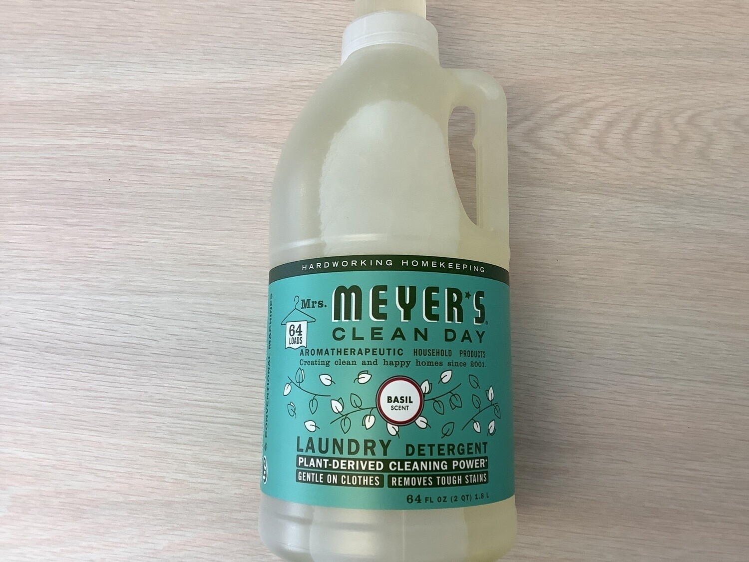 MRS MEYERS LAUNDRY DETERGENT BASIL 64 OZ