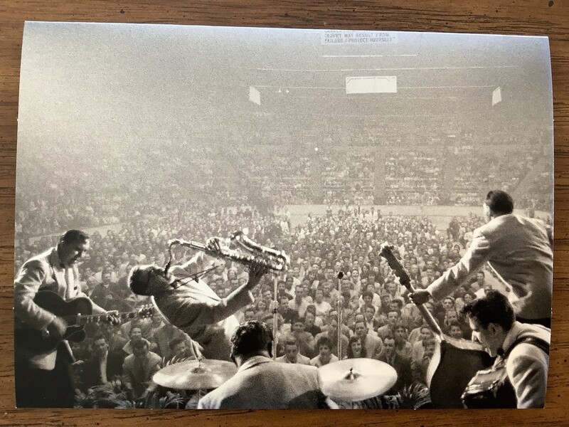 AVANTI Rockin’ Band Birthday Card