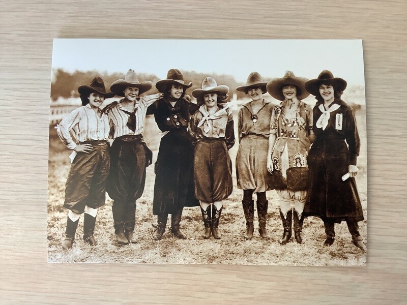 AVANTI AMERICA GROUP OF WESTERN COWGIRLS FRIENDSHIP CARD