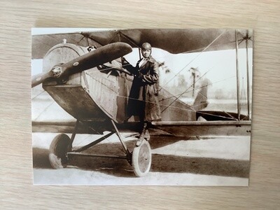 AVANTI AMERICA BESSIE COLEMAN STANDING ON PLANE SUPPORT CARD