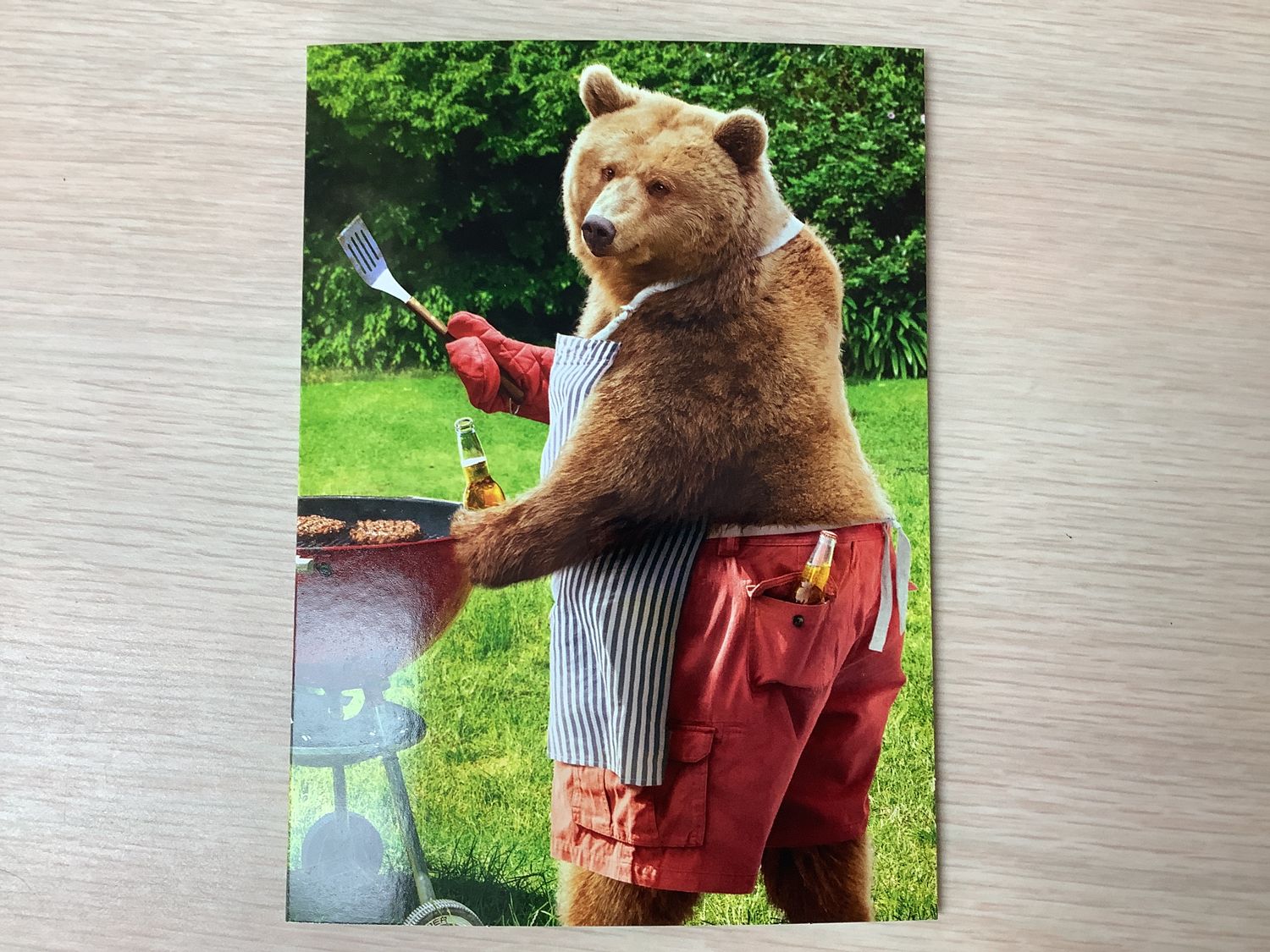 AVANTI BEAR FLIPPING BURGER BIRTHDAY CARD