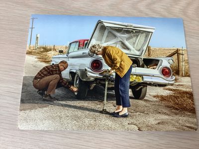 AVANTI AMERICA COUPLE CHANGING CAR TIRE ANNIVERSARY CARD
