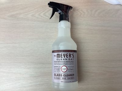 Mrs. Meyer&#39;s Clean Day Lavender Glass Cleaner 24 fl. oz.