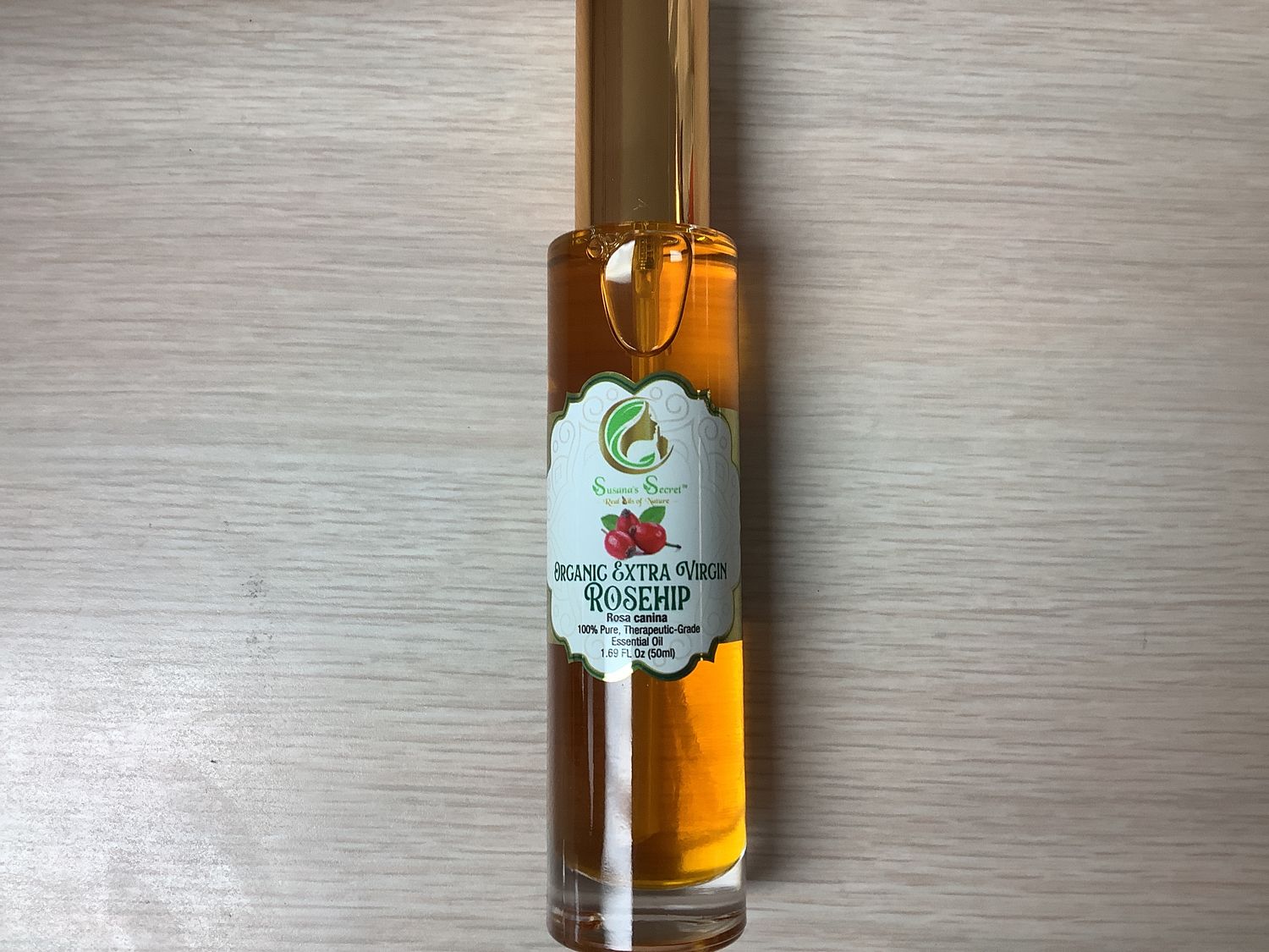 SUSANNAS SECRET ORGANIC EXTRA VIRGIN ROSE HIP SEED OIL 1.69 oz