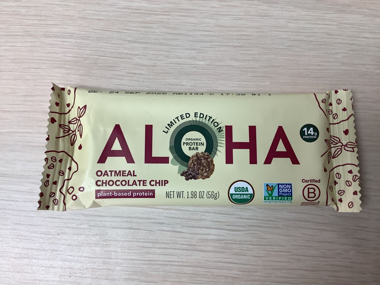 ALOHA OATMEAL CHOCOLATE CHIP PROTEIN BAR single
