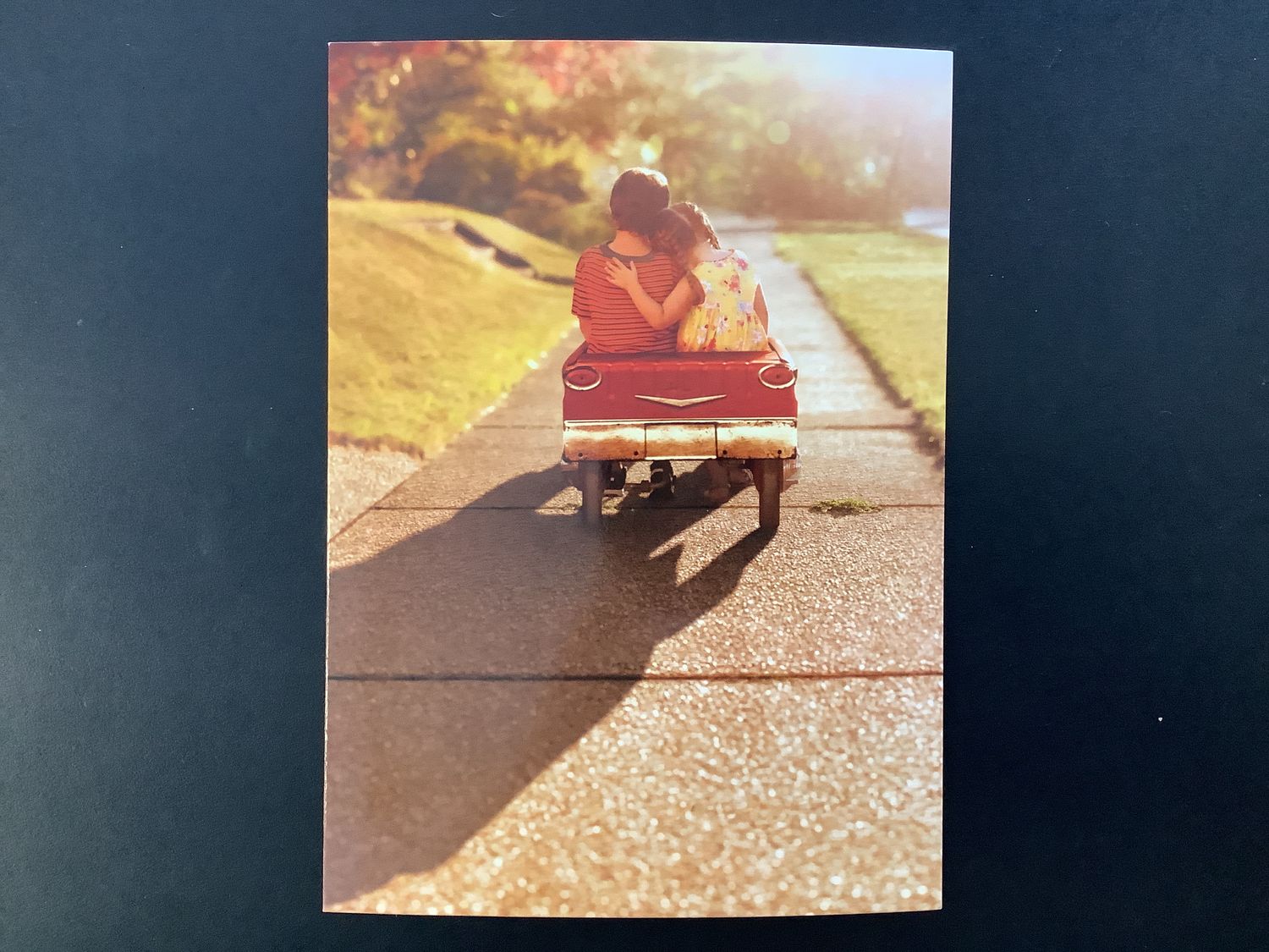 AVANTI HOLIDAY BOY AND GIRL VALENTINES DAY CARD