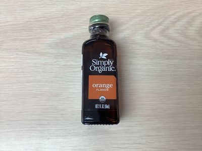 SIMPLY ORGANIC Orange Flavor 2oz.