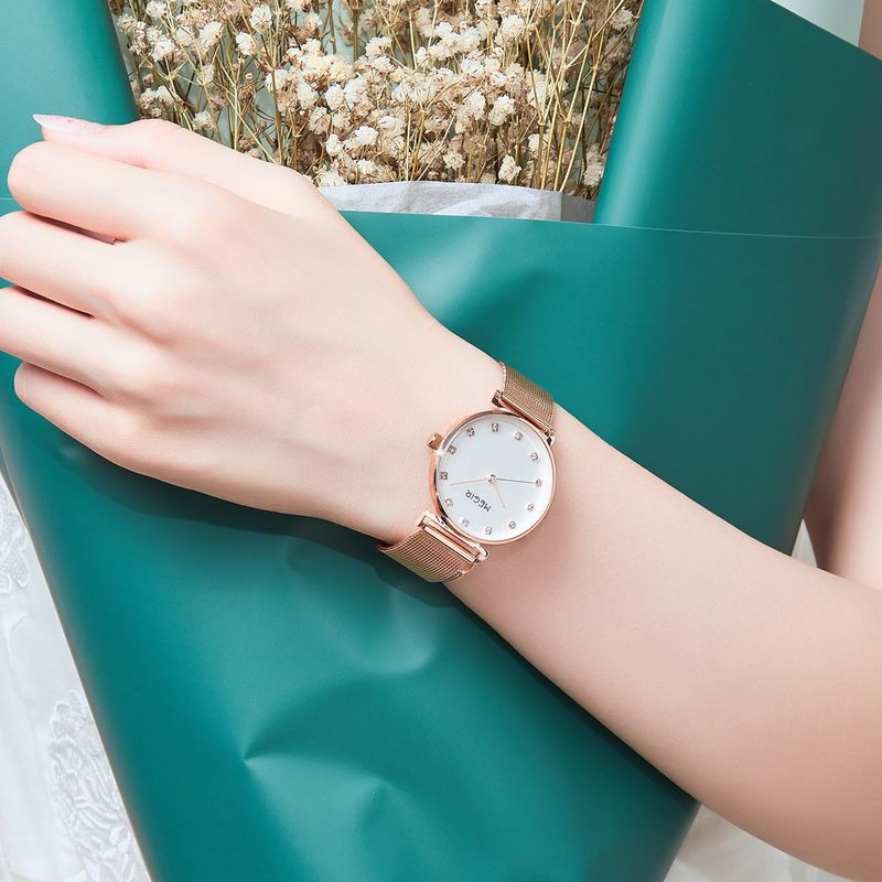 MEGIR Quartz Wristwatches Woman Bracelet Watch Ladies Stainless Steel Mesh Fashion Luxury Waterproof Watches Female Dress Clock 7001