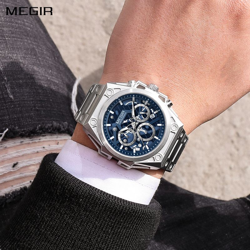 MEGIR Men's Watches Waterproof Sports Wristwatches Quartz Military Chronograph Luminous Male Clock Calendar Relogio Masculino 4220