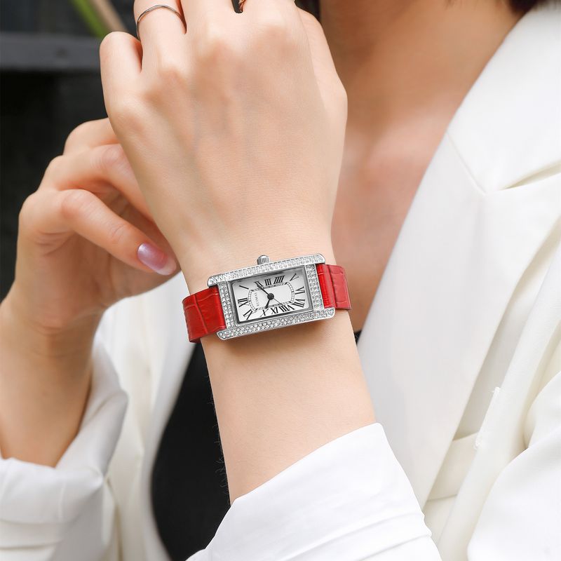 RUIMAS Brand Wrist Watches For Women Square Rose Gold WristWatch Fashion Luxury Leather Female Casual Ladies Quartz Watch Clock 335