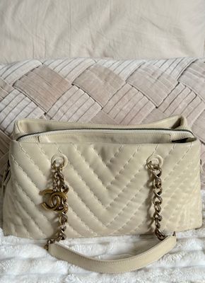 Chanel Surpique CC Charm Chevron Iridescent Tote in Calfskin