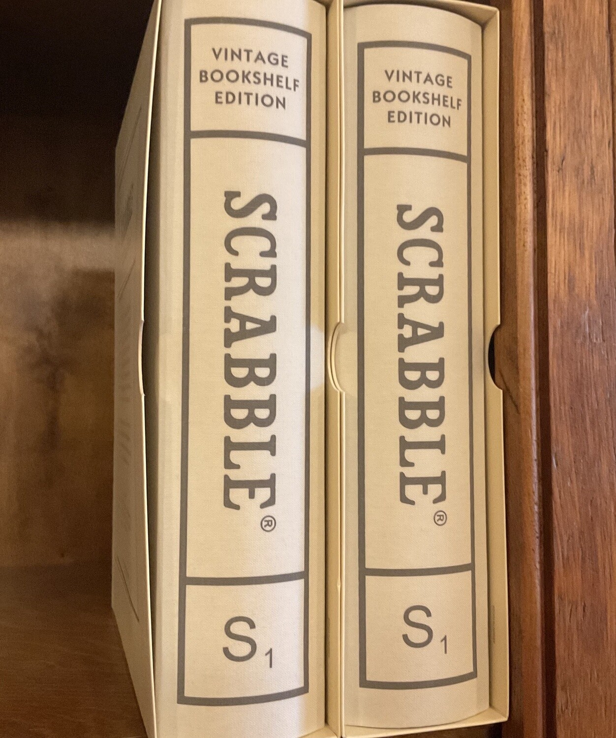 VINTAGE GAME- SCRABBLE