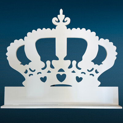 PVC CROWN (21" H X 23.5" W)