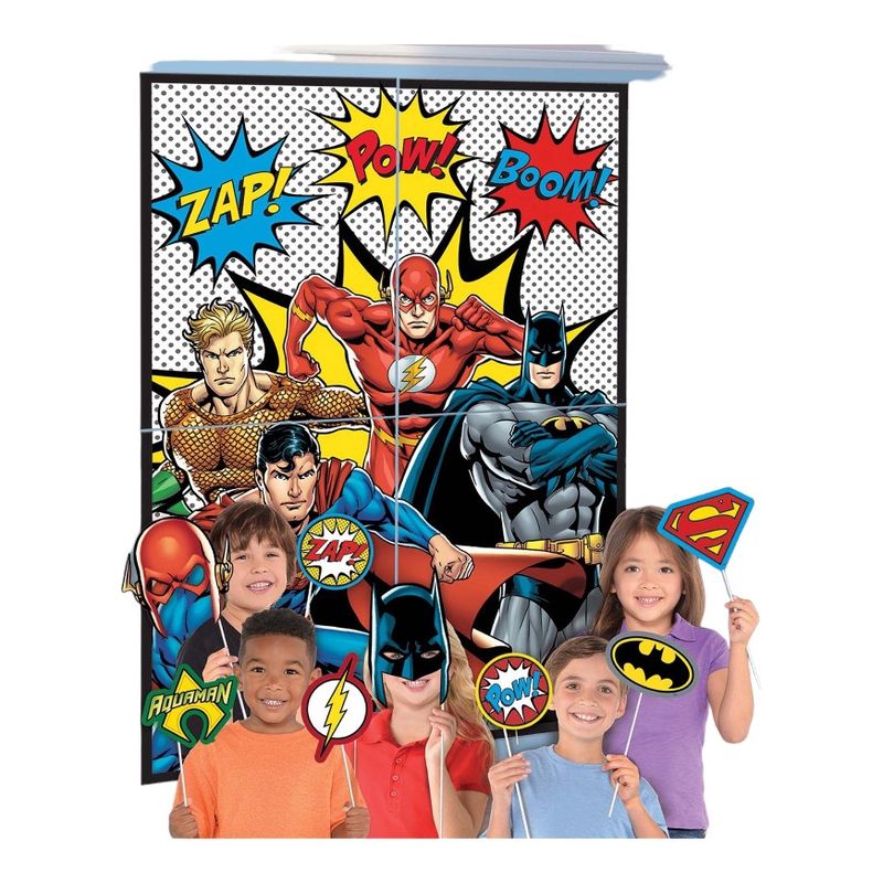 Justice League Heroes Unite Photo Booth Kit 16pc