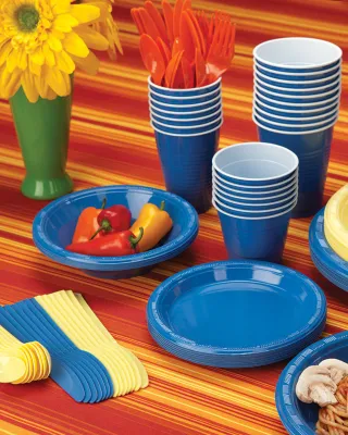 EVERYDAY TABLEWARE