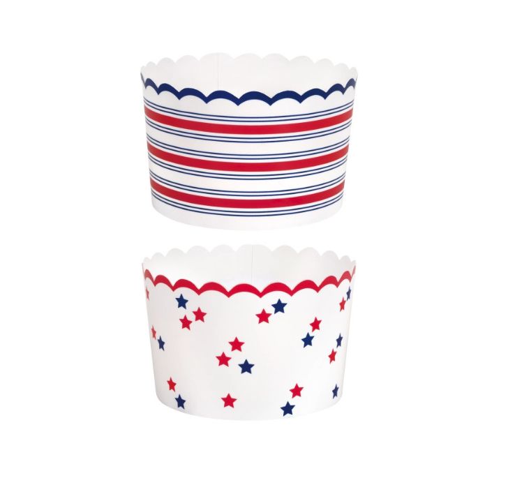 Peppy Patriotic Scalloped Paper Treat Cups  16ct