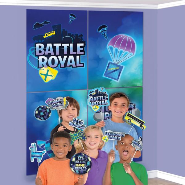 Battle Royal Party Scene Setter with Photo Props – 4 Panels &amp; 12 Props